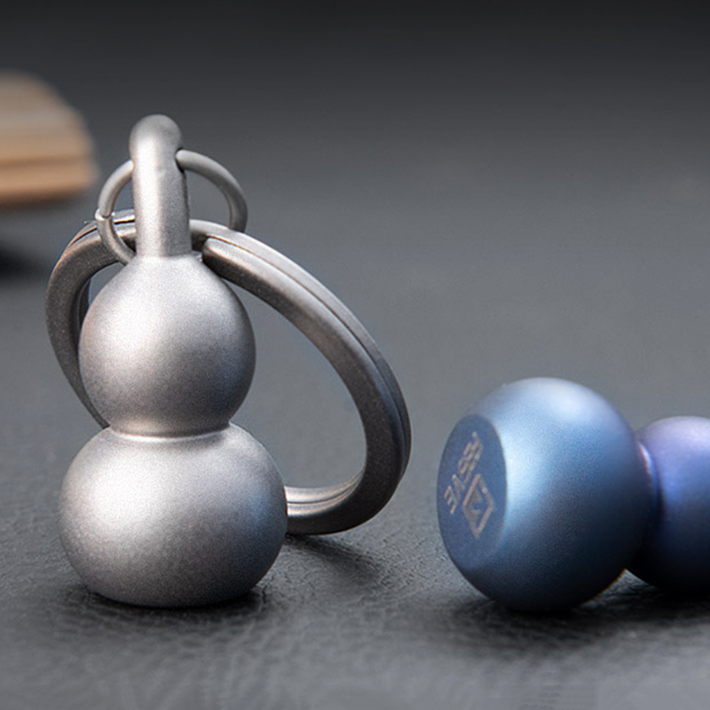 Luxury Titanium Keychain Bag P - Car Accessories Xmas Gifts ulasan dan harga
